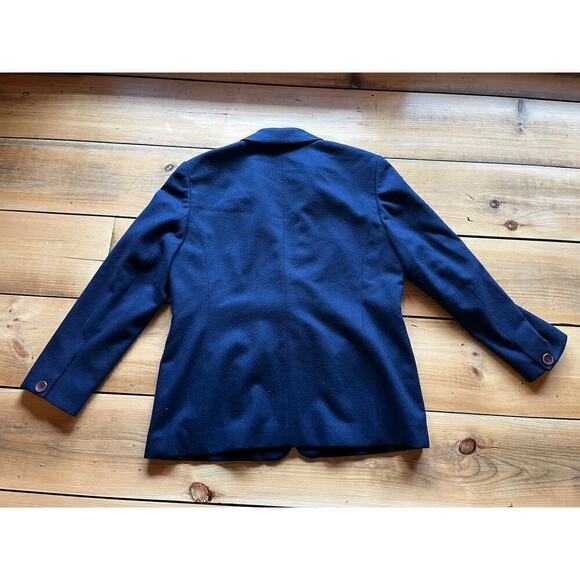Vintage Pendleton Womens Petite 100% Virgin Wool Navy Blazer. Size 12. USA! - Picture 2 of 8